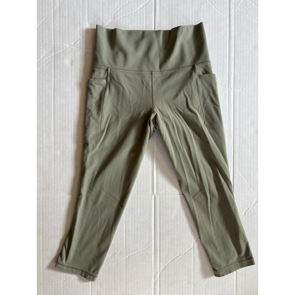 Athleta Pants - Athleta Salutation Stash Pocket II Capri Legging Light Green Size Small